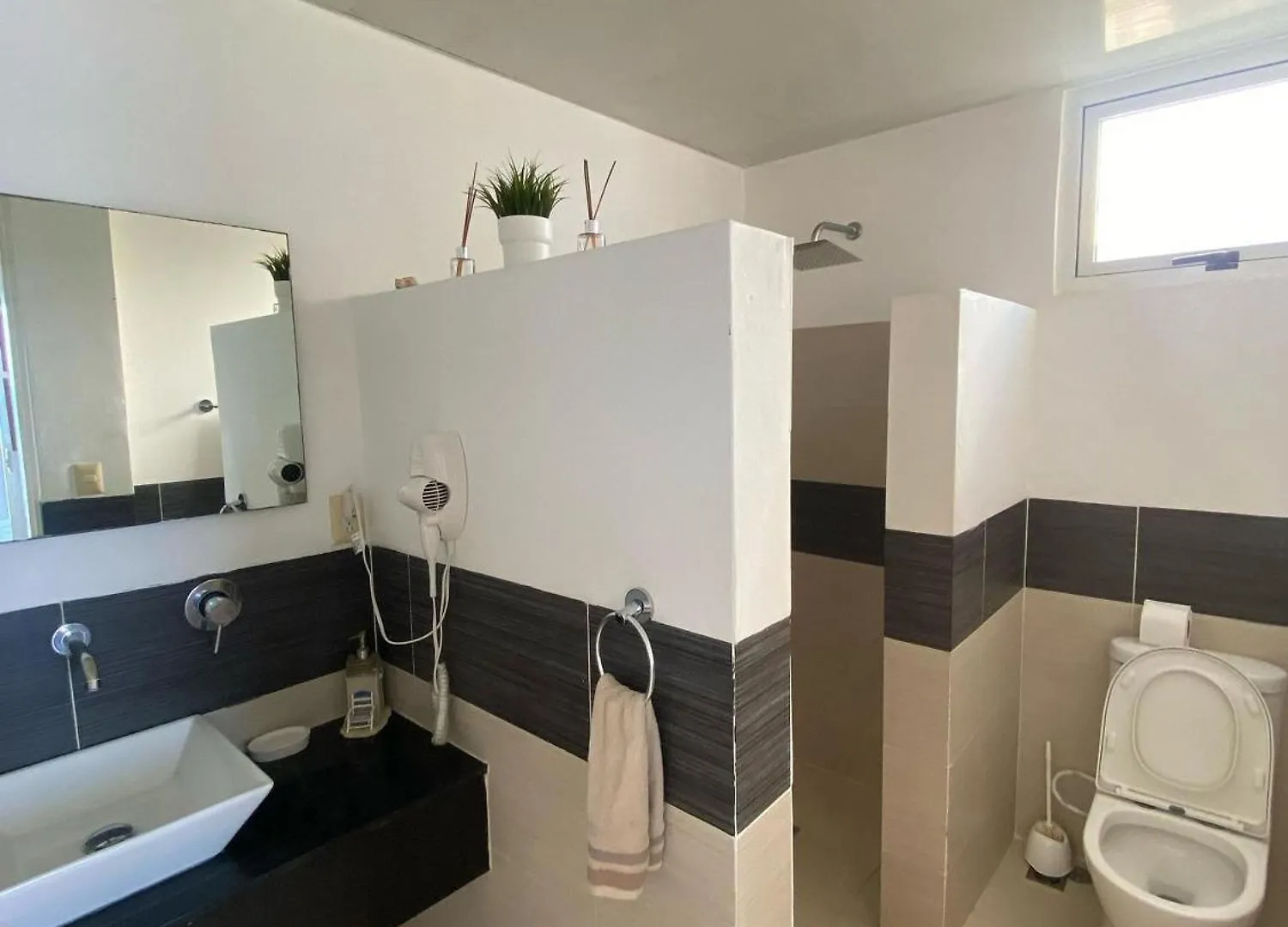 Bright Oceanview Retreat V-202 Apartamento Punta Balandra
